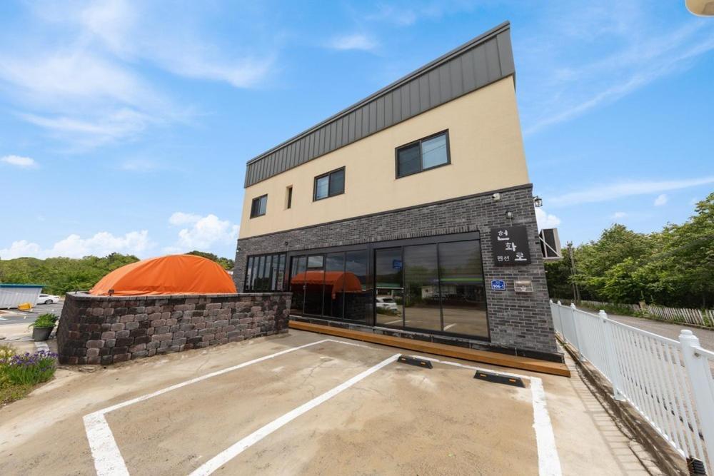 Gangneung Heonhwa-Ro Pension Eksteriør bilde